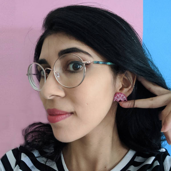Easter earrings in a shape of pink cracked egg